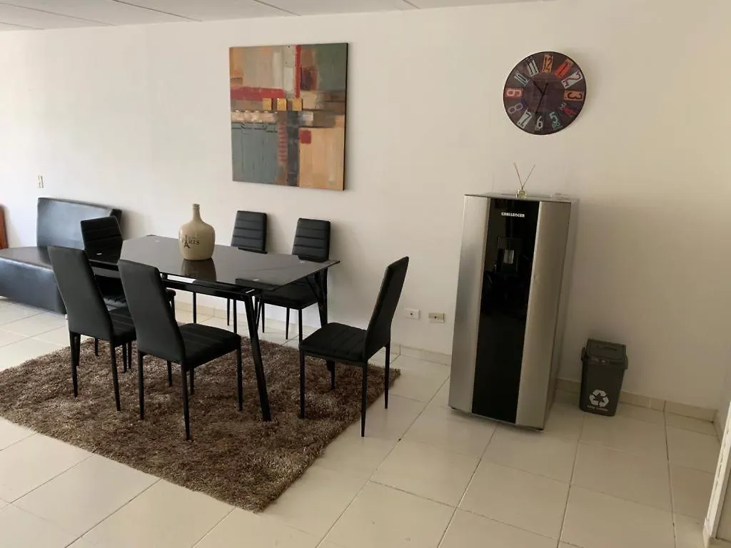Apartament E2 Comodo Y Amplio Apartamento En Laureles Estadio 120 Mts2 Medellín