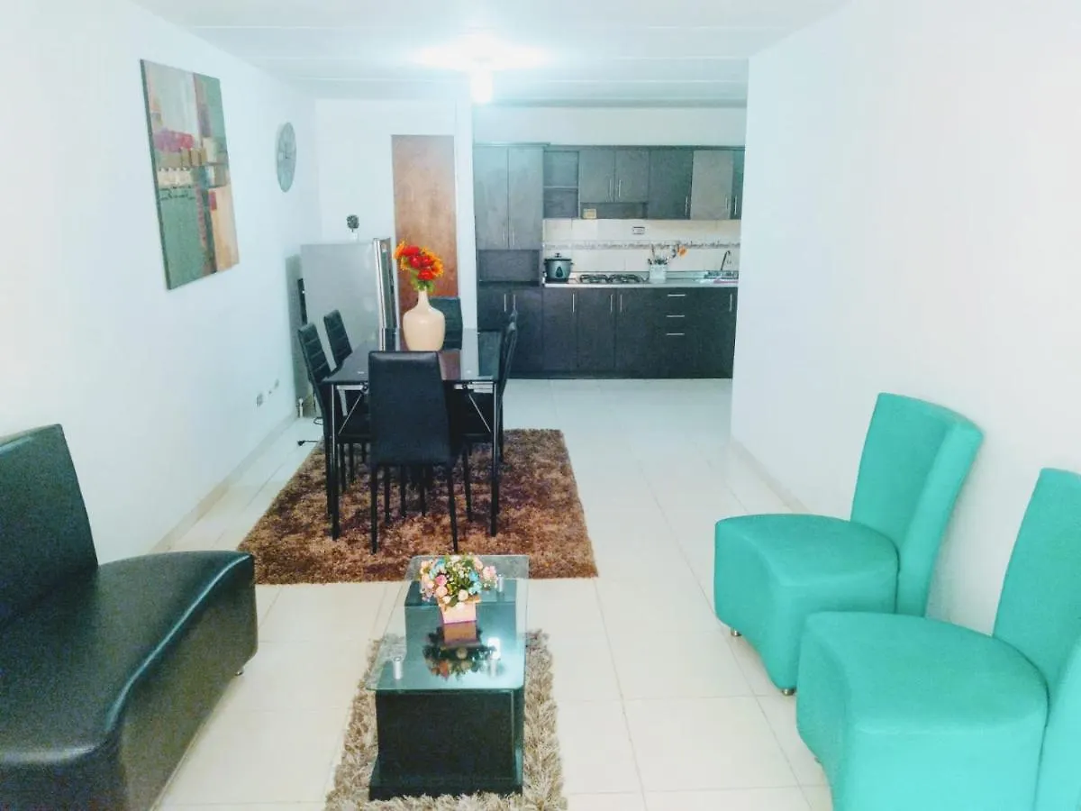 E2 Comodo Y Amplio Apartamento En Laureles Estadio 120 Mts2 Medellín 0*,  Kolumbia