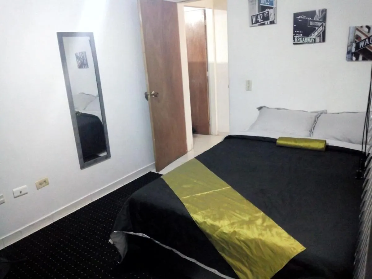 E2 Comodo Y Amplio Apartamento En Laureles Estadio 120 Mts2 Medellín